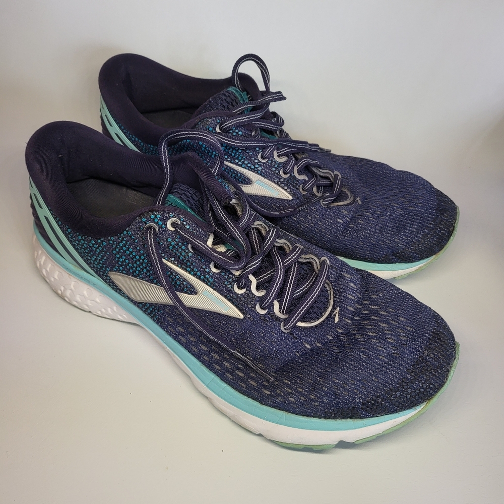 Brooks Women's Sneakers - Navy and Teal